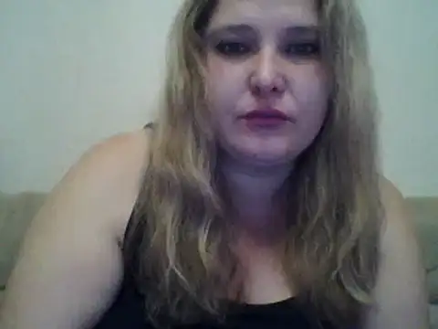 ParisMimi online show from November 17, 7:23 am