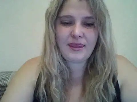 ParisMimi online show from November 26, 7:52 am