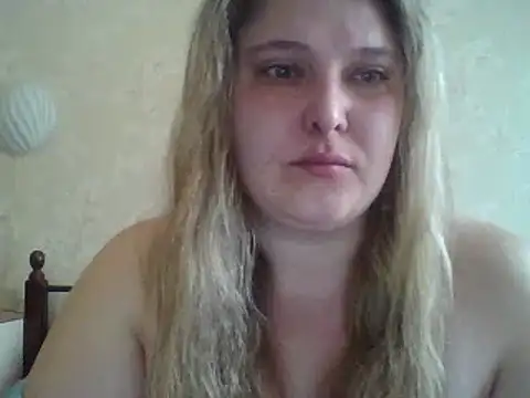 ParisMimi online show from February 25, 10:15 am