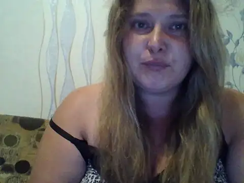 ParisMimi online show from July 26, 8:16 pm