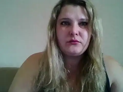 ParisMimi online show from December 15, 9:37 am