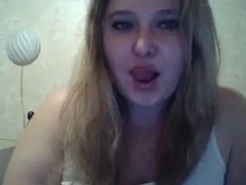 ParisMimi online show from December 14, 7:25 am