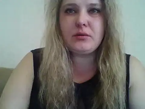 ParisMimi online show from February 24, 9:43 am