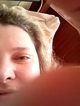 ParisMimi online show from February 19, 12:02 pm