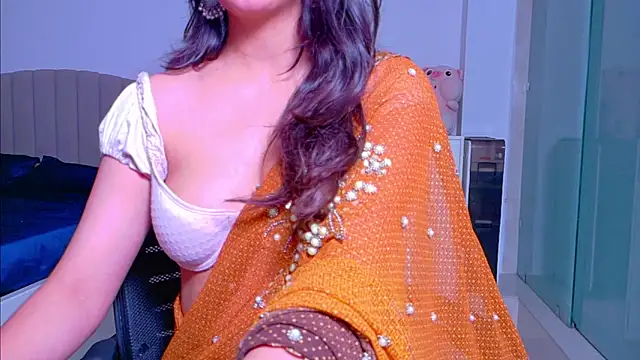 Aashika-Kaur online show from September 26, 4:19 am