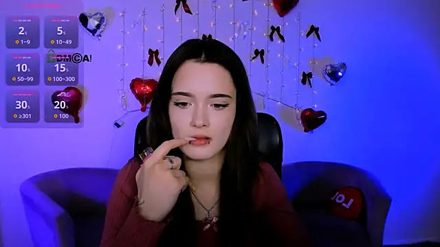 liana kisses online show from March 11, 7:52 pm