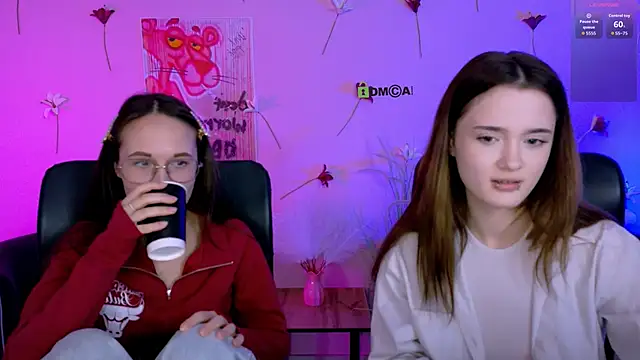 liana kisses online show from May 30, 7:19 pm