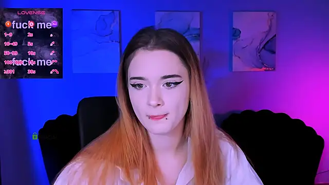 liana kisses online show from November 25, 8:31 pm