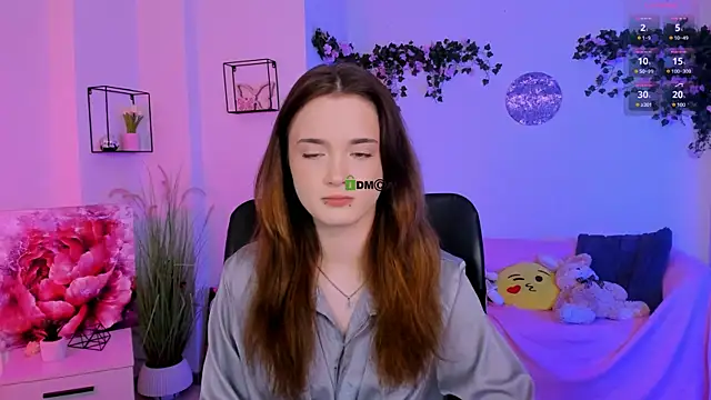 liana kisses online show from June 30, 6:41 pm