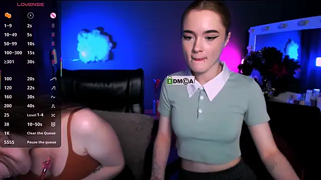liana kisses online show from February 25, 8:00 pm