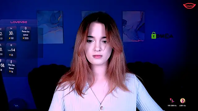 liana kisses online show from November 6, 8:13 pm