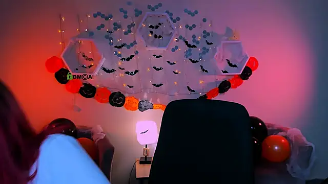 liana kisses online show from October 24, 7:46 pm