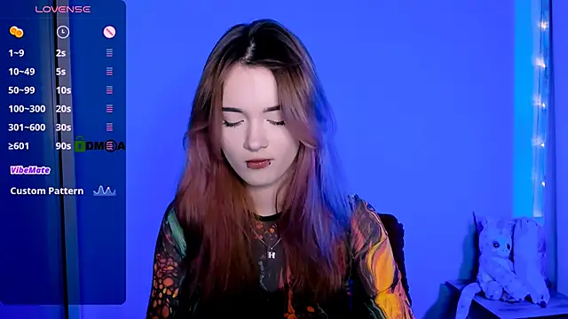 liana kisses online show from October 5, 6:53 pm