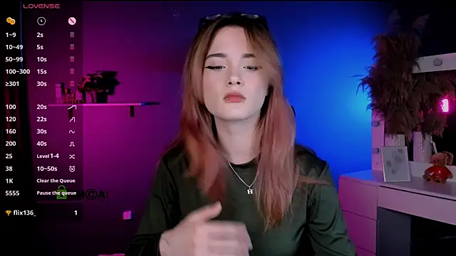 liana kisses online show from October 10, 7:36 pm