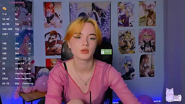liana kisses online show from February 5, 2:26 pm