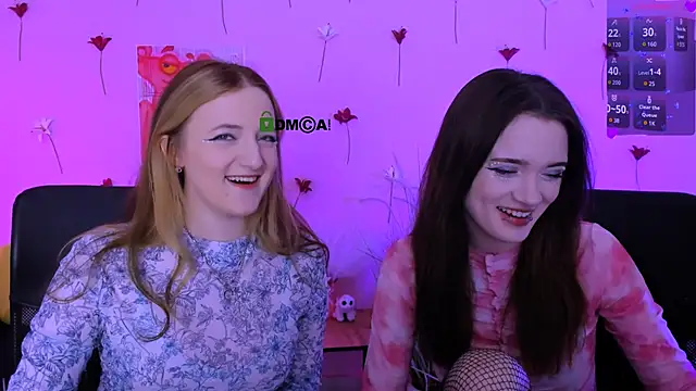 liana kisses online show from May 1, 7:52 pm