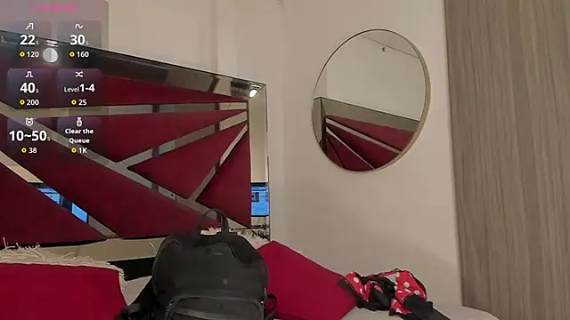 Snapshot of BarbaraKnox_ chatting on October 30, 11:45 pm BarbaraKnox online show from October 30, 11:45 pm