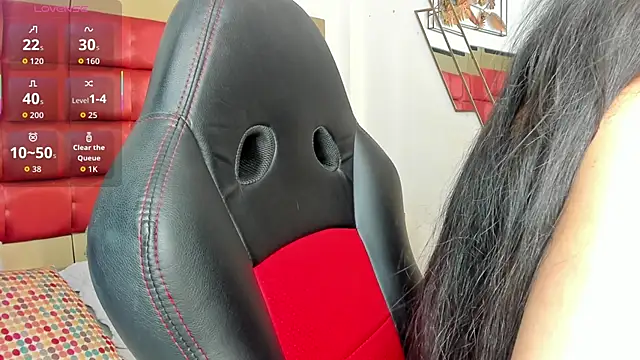 BarbaraKnox  online show from April 3, 6:14 pm