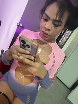 dulcemariacams online show from March 29, 6:48 am