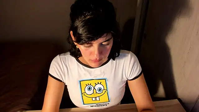 misstoya online show from May 26, 6:33 am