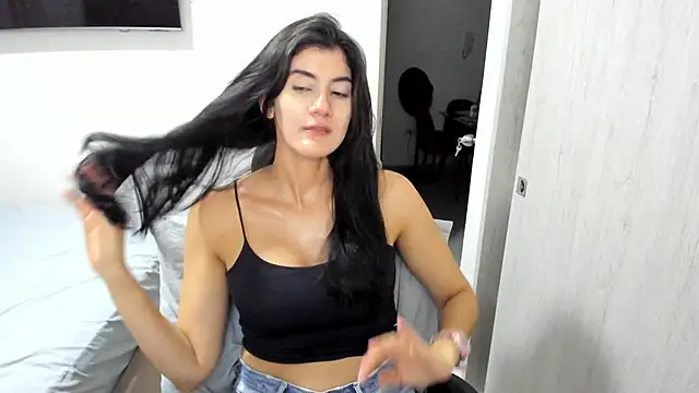 misstoya online show from November 26, 2:11 am