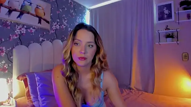 martinaaricci online show from July 17, 2:36 pm