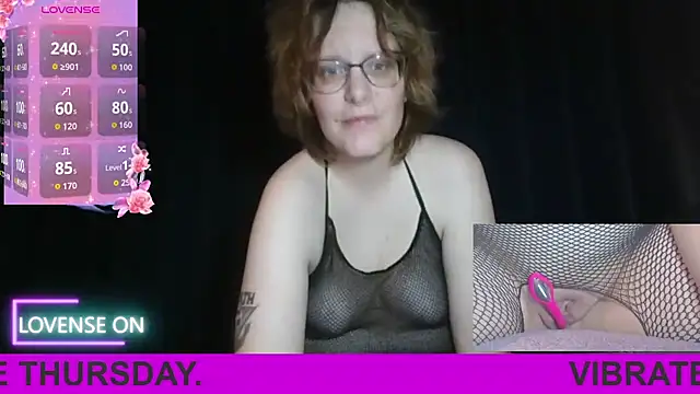 PernillaGirl online show from October 2, 6:11 pm
