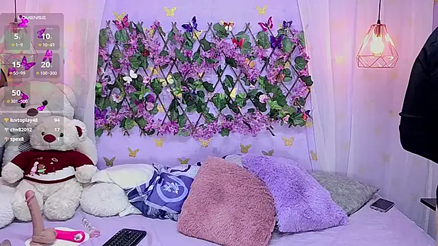 bigboobsrose1 online show from March 13, 7:09 am