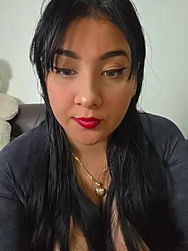 Snapshot of bigboobsrose1 chatting on June 30, 4:29 pm bigboobsrose1 online show from June 30, 4:29 pm