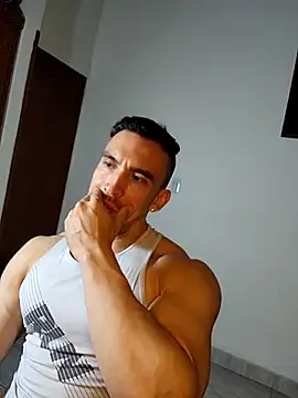 Snapshot of jhay-crux chatting on February 27, 10:37 am jhay-crux online show from February 27, 10:37 am