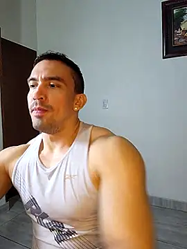 jhay-crux online show from December 3, 10:14 am