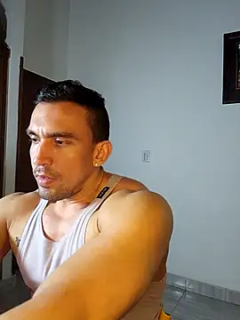 jhay-crux online show from April 15, 12:21 pm