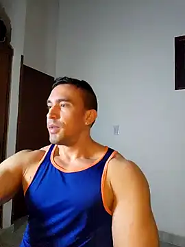 jhay-crux online show from April 14, 12:04 am