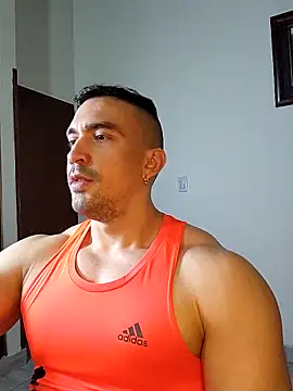 Snapshot of jhay-crux chatting on September 10, 11:37 pm jhay-crux online show from September 10, 11:37 pm