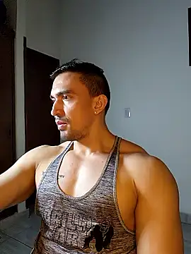 jhay-crux online show from December 4, 10:42 pm