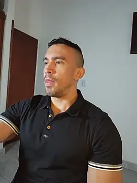 Snapshot of jhay-crux chatting on June 25, 3:28 pm jhay-crux online show from June 25, 3:28 pm