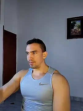 Snapshot of jhay-crux chatting on January 25, 2:58 pm jhay-crux online show from January 25, 2:58 pm