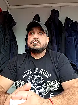 Futacisu online show from November 9, 7:45 am