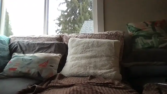 cliveokanagan24 online show from December 4, 6:51 pm