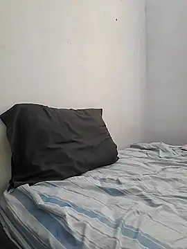 Snapshot of culitotragon24 chatting on January 14, 5:16 pm culitotragon24 online show from January 14, 5:16 pm