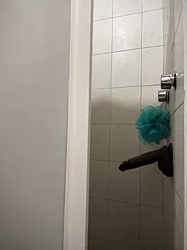 Snapshot of culitotragon24 chatting on February 23, 1:51 am culitotragon24 online show from February 23, 1:51 am