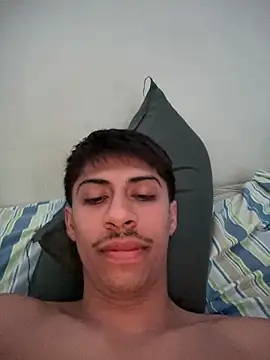 culitotragon24 online show from April 3, 4:30 am