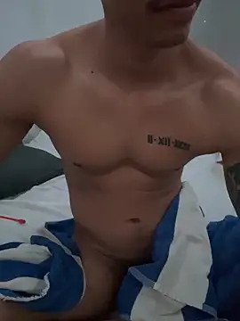 culitotragon24 online show from April 12, 5:22 am