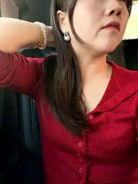 Efangfang online show from January 17, 8:40 am