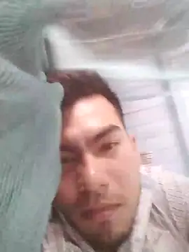 Snapshot of leyel00155 chatting on September 28, 1:07 pm leyel00155 online show from September 28, 1:07 pm