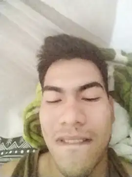 Snapshot of leyel00155 chatting on October 23, 12:04 pm leyel00155 online show from October 23, 12:04 pm