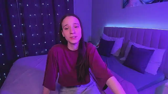 StaceySunny online show from February 12, 5:26 pm