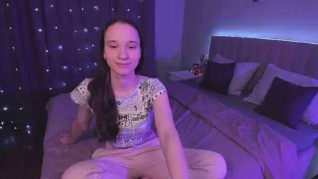 StaceySunny online show from February 26, 11:43 am