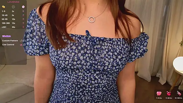 EmiliaDreams online show from April 24, 6:21 pm