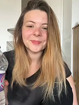 Nina blain online show from March 21, 9:36 am